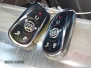 ✅ 2016 Buick Envision Premium I • VIN: LRBFXESX5GD235766 • Lot: 43448175. Wystawiony na IAAI z przebiegiem 109 941 mil. Bezpłatny archiwum sprzedaży aukcyjnych z USA i szczegółowy raport historii pojazdu na DreamBid. Zdjęcie 11.