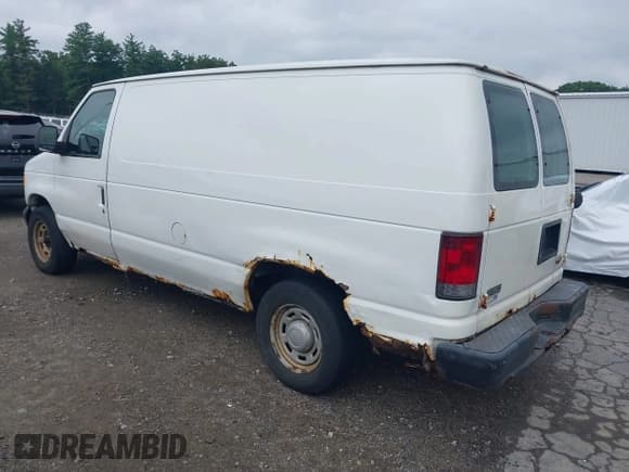 ✅ 2005 Ford Econoline Cargo • VIN: 1FTRE14W45HA28566 • Lot: 42875904. Listed on IAAI with 216,247 mi. Free auction sales archive from the USA and detailed vehicle history report at DreamBid. Image 3.