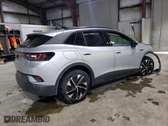 ✅ 2022 Volkswagen ID.4 Pro • VIN: WVGJNPE26NP047844 • Lot: 88608495. Listed on Copart with 44,368 mi. Free auction sales archive from the USA and detailed vehicle history report at DreamBid. Image 3.