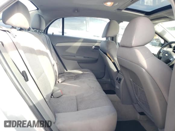 ✅ 2012 Chevrolet Malibu 1LT • VIN: 1G1ZC5EU2CF396708 • Lot: 82255424. Listed on Copart with 166,333 mi. Free auction sales archive from the USA and detailed vehicle history report at DreamBid. Image 10.