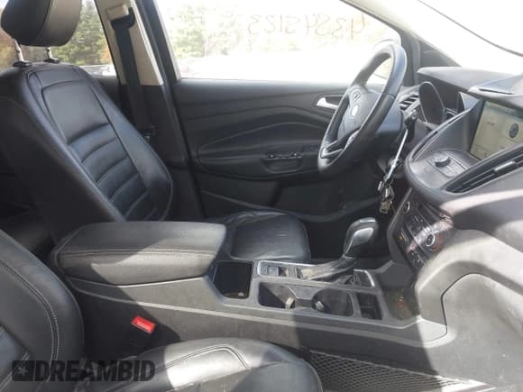 ✅ 2018 Ford Escape SEL • VIN: 1FMCU9HD7JUB33972 • Lot: 43545123. Listed on IAAI with 168,581 mi. Free auction sales archive from the USA and detailed vehicle history report at DreamBid. Image 5.