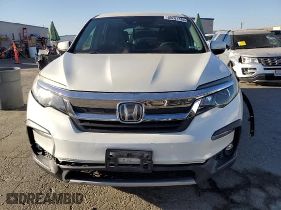 ✅ 2019 Honda Pilot EX • VIN: 5FNYF5H39KB039428 • Lot: 69281745. Wystawiony na Copart z przebiegiem 103 540 mil. Bezpłatny archiwum sprzedaży aukcyjnych z USA i szczegółowy raport historii pojazdu na DreamBid. Zdjęcie 5.