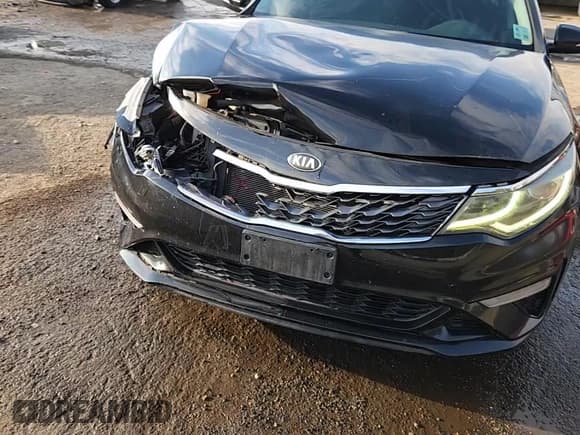 ✅ 2019 Kia Optima S • VIN: 5XXGT4L37KG280620 • Lot: 93665165. Wystawiony na Copart z przebiegiem 117 265 mil. Bezpłatny archiwum sprzedaży aukcyjnych z USA i szczegółowy raport historii pojazdu na DreamBid. Zdjęcie 13.