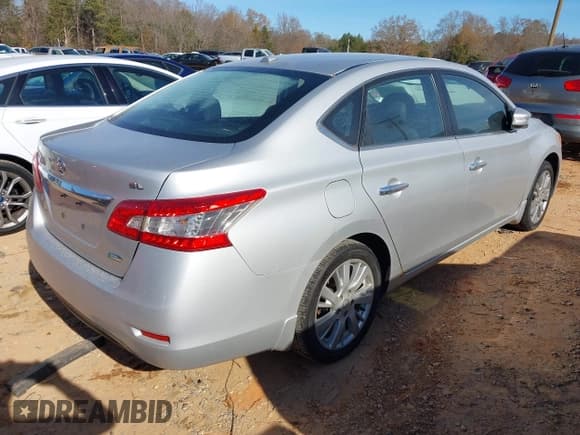 ✅ 2013 Nissan Sentra SV • VIN: 3N1AB7AP3DL665067 • Lot: 43753826. Listed on IAAI with 130,291 mi. Free auction sales archive from the USA and detailed vehicle history report at DreamBid. Image 4.