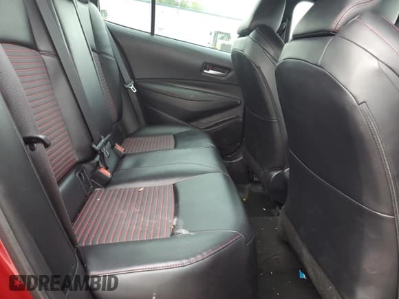 ✅ 2025 Toyota Corolla XSE • VIN: 5YFT4MCE8SP222777 • Lot: 61478435. Wystawiony na Copart z przebiegiem 8 906 mil. Bezpłatny archiwum sprzedaży aukcyjnych z USA i szczegółowy raport historii pojazdu na DreamBid. Zdjęcie 10.