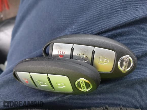 ✅ 2017 Nissan Titan SV • VIN: 1N6AA1EJ0HN552876 • Lot: 42319446. Listed on IAAI with 37,875 mi. Free auction sales archive from the USA and detailed vehicle history report at DreamBid. Image 11.