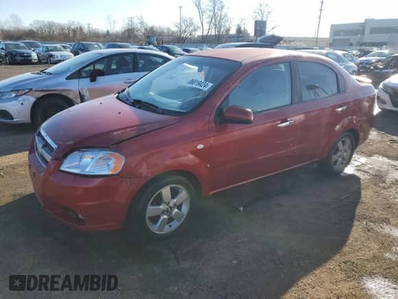 2008 Chevrolet Aveo LT z VIN KL1TG56658B002562, wystawiony jako Copart lot #86819424 z przebiegiem 119 305 mil mil oraz Szkoda całkowita • Salvage title. Historia ofert i sprzedaży dostępna na DreamBid. Obrazek 1.