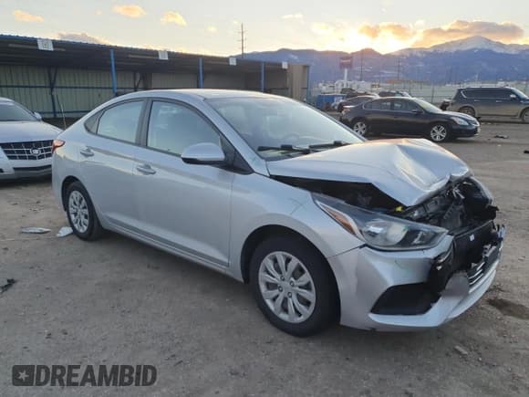 ✅ 2020 Hyundai Accent SE • VIN: 3KPC24A63LE120663 • Лот: 81194664. Опубликован ранее на Copart с пробегом 84 559 миль. Бесплатный доступ к архиву аукционных продаж из США и подробный отчёт об истории автомобиля на DreamBid. Изображение 4.