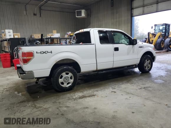 ✅ 2014 Ford F-150 XL • VIN: 1FTEX1EM2EKE46102 • Lot: 83995835. Listed on Copart with 118,903 mi. Free auction sales archive from the USA and detailed vehicle history report at DreamBid. Image 3.