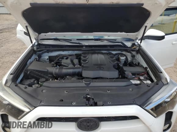 ✅ 2016 Toyota 4Runner SR5 Premium • VIN: JTEZU5JR6G5145400 • Lot: 66501215. Listed on Copart with 176,252 mi. Free auction sales archive from the USA and detailed vehicle history report at DreamBid. Image 12.