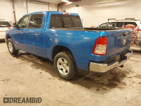 ✅ 2020 Ram 1500 Big Horn • VIN: 1C6RRFFG0LN317246 • Lot: 41111564. Listed on IAAI with 141,503 mi. Free auction sales archive from the USA and detailed vehicle history report at DreamBid. Image 3.