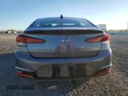 ✅ 2019 Hyundai Elantra SEL • VIN: KMHD84LF7KU876086 • Lot: 90403825. Wystawiony na Copart z przebiegiem 103 556 mil. Bezpłatny archiwum sprzedaży aukcyjnych z USA i szczegółowy raport historii pojazdu na DreamBid. Zdjęcie 6.