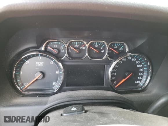 ✅ 2017 Chevrolet Suburban LT • VIN: 1GNSKHKC0HR179356 • Lot: 63812704. Wystawiony na Copart z przebiegiem Nie podano. Bezpłatny archiwum sprzedaży aukcyjnych z USA i szczegółowy raport historii pojazdu na DreamBid. Zdjęcie 9.