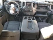 ✅ 2024 Chevrolet Silverado 2500HD Work Truck • VIN: 1GC4YLEY7RF330321 • Lot: 93323905. Wystawiony na Copart z przebiegiem 22 091 mil. Bezpłatny archiwum sprzedaży aukcyjnych z USA i szczegółowy raport historii pojazdu na DreamBid. Zdjęcie 8.