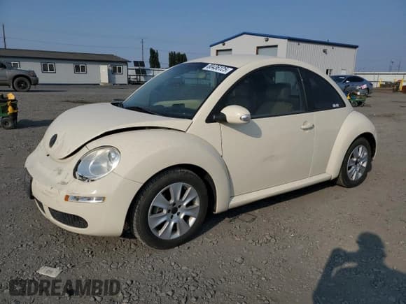 ✅ 2008 Volkswagen Beetle S • VIN: 3VWPW31C88M513980 • Lot: 80436125. Wystawiony na Copart z przebiegiem 109 913 mil. Bezpłatny archiwum sprzedaży aukcyjnych z USA i szczegółowy raport historii pojazdu na DreamBid. Zdjęcie 1.