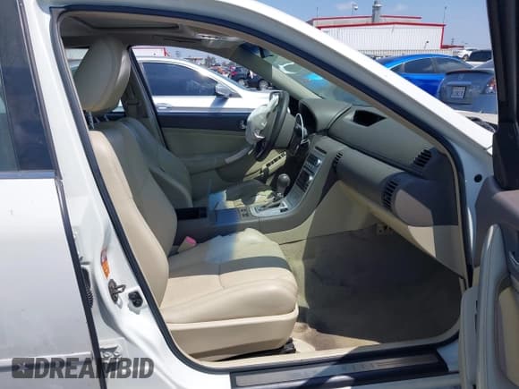 ✅ 2005 Infiniti G35 • VIN: JNKCV51E85M207059 • Lot: 43012270. Wystawiony na IAAI z przebiegiem 229 477 mil. Bezpłatny archiwum sprzedaży aukcyjnych z USA i szczegółowy raport historii pojazdu na DreamBid. Zdjęcie 5.