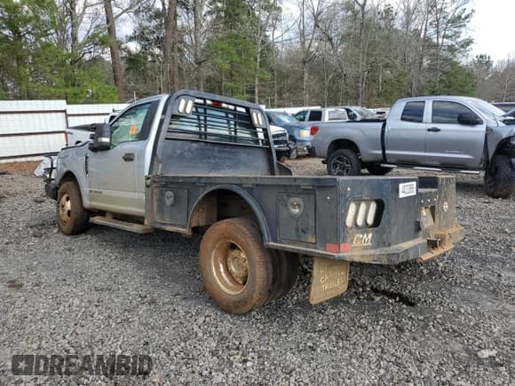 ✅ 2019 Ford F-350 XL • VIN: 1FTRF3DT8KEG41088 • Lot: 44333865. Listed on Copart with 65,269 mi. Free auction sales archive from the USA and detailed vehicle history report at DreamBid. Image 2.
