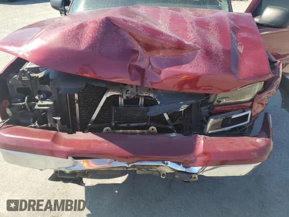 ✅ 2006 Chevrolet Silverado 1500 LT1 • VIN: 2GCEK13T661143785 • Лот: 78006314. Опубликован ранее на Copart с пробегом 271 427 миль. Бесплатный доступ к архиву аукционных продаж из США и подробный отчёт об истории автомобиля на DreamBid. Изображение 11.