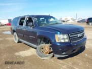 ✅ 2009 Chevrolet Suburban LS • VIN: 1GNFC16029R200974 • Lot: 41370873. Listed on IAAI with 207,649 mi. Free auction sales archive from the USA and detailed vehicle history report at DreamBid. Image 1.
