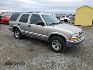 2000 Chevrolet Blazer LT z VIN 1GNCS13W2Y2397280, wystawiony jako Copart lot #81970654 z przebiegiem 154 674 mil mil oraz Szkoda całkowita • Salvage title. Historia ofert i sprzedaży dostępna na DreamBid. Obrazek 4.