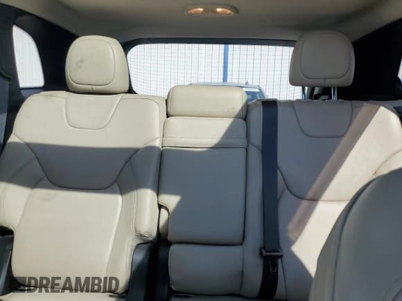 ✅ 2016 Jeep Cherokee Limited • VIN: 1C4PJMDB6GW194748 • Лот: 87017675. Опубликован ранее на Copart с пробегом 135 888 миль. Бесплатный доступ к архиву аукционных продаж из США и подробный отчёт об истории автомобиля на DreamBid. Изображение 10.