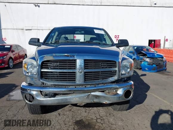 2006 Dodge 3500 SLT z VIN 3D7LX38C96G265695, wystawiony jako IAAI lot #41546242 z przebiegiem 226 757 mil mil oraz . Historia ofert i sprzedaży dostępna na DreamBid. Obrazek 12.