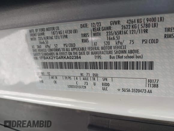 ✅ 2024 Ford Transit Passenger XL • VIN: 1FBAX2YG4RKA02384 • Lot: 41924074. Wystawiony na IAAI z przebiegiem 30 122 mil. Bezpłatny archiwum sprzedaży aukcyjnych z USA i szczegółowy raport historii pojazdu na DreamBid. Zdjęcie 9.