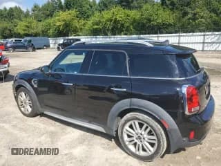 ✅ 2017 MINI Countryman Cooper S • VIN: WMZYT3C39H3D98677 • Lot: 71831944. Listed on Copart with 56,638 mi. Free auction sales archive from the USA and detailed vehicle history report at DreamBid. Image 2.