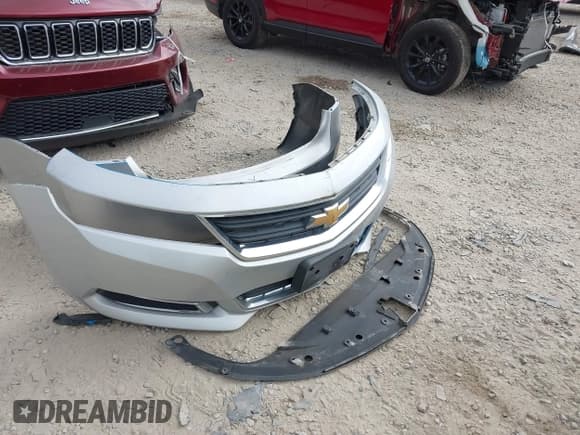 ✅ 2017 Chevrolet Impala LS • VIN: 2G11X5S30H9156358 • Лот: 43102685. Опубликован ранее на IAAI с пробегом 197 311 миль. Бесплатный доступ к архиву аукционных продаж из США и подробный отчёт об истории автомобиля на DreamBid. Изображение 12.