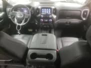 ✅ 2021 GMC Sierra 3500HD Denali • VIN: 1GT49WEY2MF228769 • Lot: 67794885. Wystawiony na Copart z przebiegiem 16 399 mil. Bezpłatny archiwum sprzedaży aukcyjnych z USA i szczegółowy raport historii pojazdu na DreamBid. Zdjęcie 8.