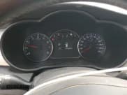 ✅ 2014 Kia Rondo LX • VIN: KNAHT8A3XE7048506 • Лот: 67526025. Опубликован ранее на Copart с пробегом 133 560 миль. Бесплатный доступ к архиву аукционных продаж из США и подробный отчёт об истории автомобиля на DreamBid. Изображение 9.