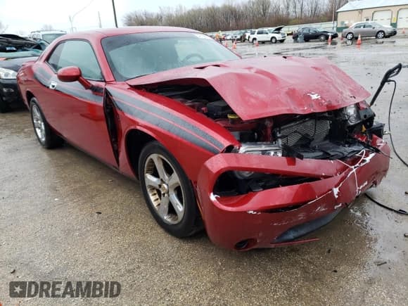 ✅ 2010 Dodge Challenger SE • VIN: 2B3CJ4DV0AH277799 • Lot: 51150915. Wystawiony na Copart z przebiegiem 237 135 mil. Bezpłatny archiwum sprzedaży aukcyjnych z USA i szczegółowy raport historii pojazdu na DreamBid. Zdjęcie 4.