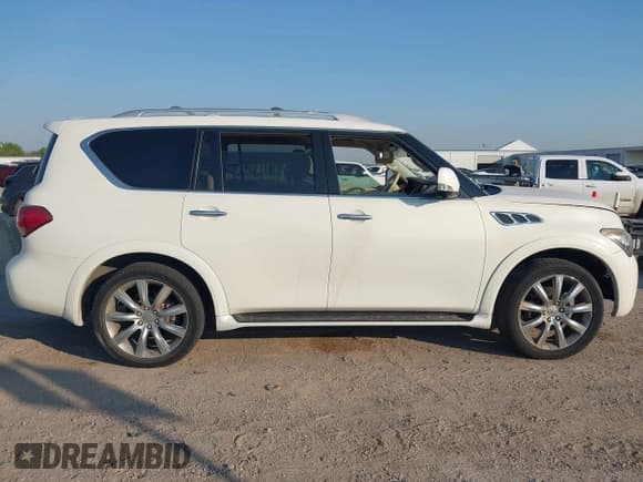 ✅ 2013 Infiniti QX56 • VIN: JN8AZ2NE0D9061199 • Lot: 43237020. Wystawiony na IAAI z przebiegiem 195 538 mil. Bezpłatny archiwum sprzedaży aukcyjnych z USA i szczegółowy raport historii pojazdu na DreamBid. Zdjęcie 13.