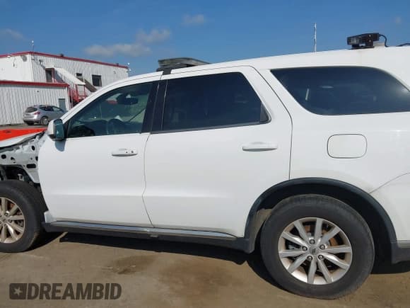 ✅ 2020 Dodge Durango Pursuit • VIN: 1C4RDJFG4LC352409 • Lot: 42575473. Listed on IAAI with 20,155 mi. Free auction sales archive from the USA and detailed vehicle history report at DreamBid. Image 14.