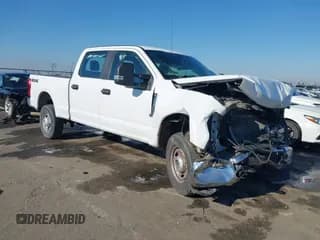 ✅ 2020 Ford F-250 XL • VIN: 1FT7W2B65LEC64011 • Лот: 40997606. Опубликован ранее на IAAI с пробегом 154 035 миль. Бесплатный доступ к архиву аукционных продаж из США и подробный отчёт об истории автомобиля на DreamBid. Изображение 1.