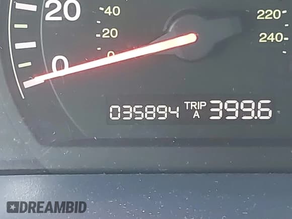 ✅ 2004 Honda Accord DX • VIN: 1HGCM55154A138800 • Lot: 43617472. Listed on IAAI with 35,894 mi. Free auction sales archive from the USA and detailed vehicle history report at DreamBid. Image 16.