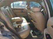 ✅ 1998 Lincoln Town Car Signature • VIN: 1LNFM82W7WY614094 • Lot: 59792735. Listed on Copart with 183,045 mi. Free auction sales archive from the USA and detailed vehicle history report at DreamBid. Image 10.