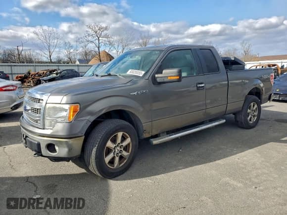 ✅ 2013 Ford F-150 XL • VIN: 1FTEX1EM5DFD29878 • Lot: 93026555. Listed on Copart with 334,396 mi. Free auction sales archive from the USA and detailed vehicle history report at DreamBid. Image 1.