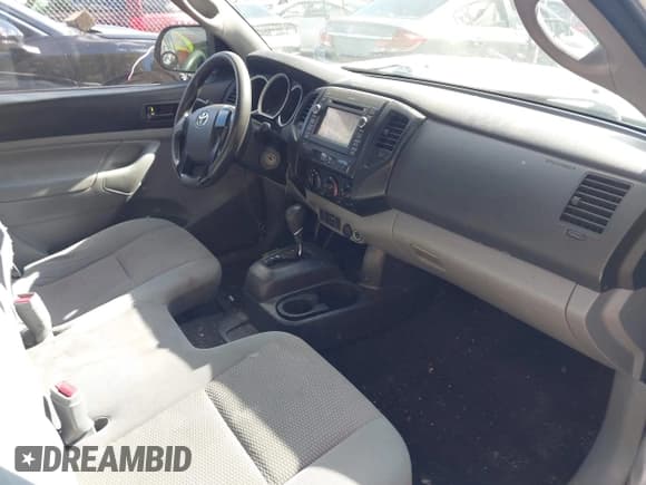 ✅ 2013 Toyota Tacoma • VIN: 5TFNX4CN9DX021863 • Lot: 43053520. Wystawiony na IAAI z przebiegiem 195 893 mil. Bezpłatny archiwum sprzedaży aukcyjnych z USA i szczegółowy raport historii pojazdu na DreamBid. Zdjęcie 5.