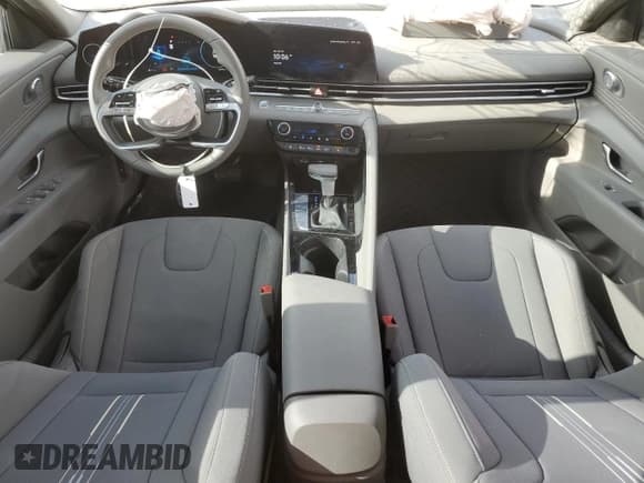 ✅ 2024 Hyundai Elantra SEL • VIN: KMHLS4DG2RU821463 • Lot: 87267265. Listed on Copart with 10,777 mi. Free auction sales archive from the USA and detailed vehicle history report at DreamBid. Image 8.