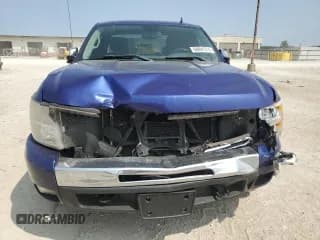 ✅ 2011 Chevrolet Silverado 1500 LT • VIN: 1GCRKSE32BZ247471 • Lot: 68891274. Listed on Copart with 195,780 mi. Free auction sales archive from the USA and detailed vehicle history report at DreamBid. Image 5.