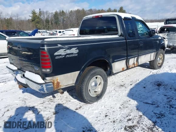 ✅ 1998 Ford F-150 • VIN: 1FTZX18W6WNB19121 • Лот: 41461736. Опубликован ранее на IAAI с пробегом 149 257 миль. Бесплатный доступ к архиву аукционных продаж из США и подробный отчёт об истории автомобиля на DreamBid. Изображение 4.