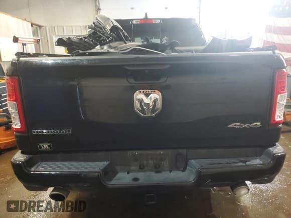✅ 2024 Ram 1500 Big Horn • VIN: 1C6SRFFT3RN105058 • Lot: 46500315. Listed on Copart with 25,112 mi. Free auction sales archive from the USA and detailed vehicle history report at DreamBid. Image 6.