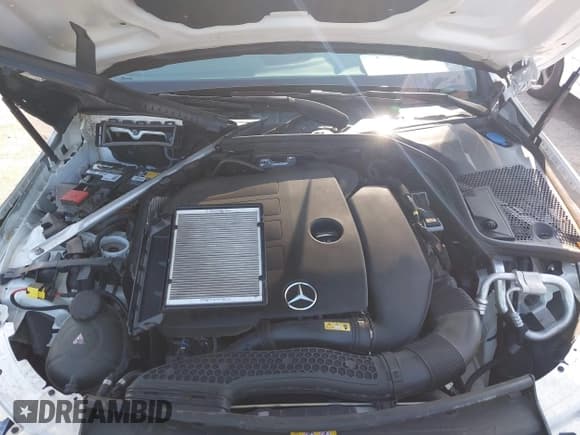 ✅ 2020 Mercedes-Benz C 300 • VIN: W1KWF8EB3LR581100 • Lot: 42931235. Wystawiony na IAAI z przebiegiem 34 830 mil. Bezpłatny archiwum sprzedaży aukcyjnych z USA i szczegółowy raport historii pojazdu na DreamBid. Zdjęcie 10.