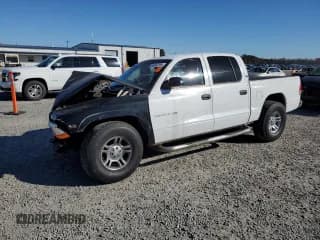 ✅ 2001 Dodge Dakota Sport • VIN: 1B7GL2AX61S102521 • Lot: 82242194. Wystawiony na Copart z przebiegiem Nie podano. Bezpłatny archiwum sprzedaży aukcyjnych z USA i szczegółowy raport historii pojazdu na DreamBid. Zdjęcie 1.
