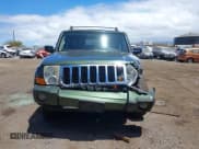 ✅ 2006 Jeep Commander Limited • VIN: 1J8HH58N86C357645 • Lot: 43176582. Wystawiony na IAAI z przebiegiem 52 078 mil. Bezpłatny archiwum sprzedaży aukcyjnych z USA i szczegółowy raport historii pojazdu na DreamBid. Zdjęcie 12.