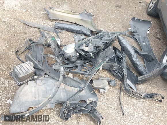 ✅ 2019 Dodge Durango SXT • VIN: 1C4RDHAG6KC721754 • Lot: 42711397. Listed on IAAI with 116,860 mi. Free auction sales archive from the USA and detailed vehicle history report at DreamBid. Image 12.