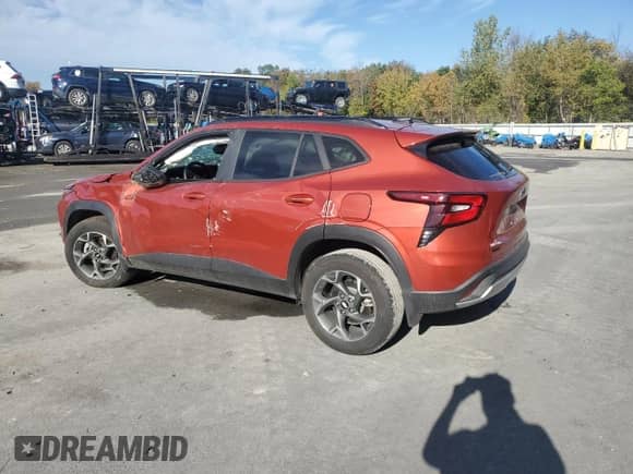 2024 Chevrolet Trax LT с VIN KL77LHE28RC206366, выставлен на аукционе Copart как лот 84976555 с пробегом 15 234 миль миль и Списание • Salvage title. История ставок и продаж доступна на DreamBid. Изображение 2.