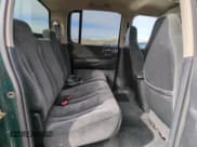 ✅ 2001 Dodge Dakota Sport • VIN: 1B7HG2AN71S340563 • Lot: 50101085. Wystawiony na Copart z przebiegiem 222 331 mil. Bezpłatny archiwum sprzedaży aukcyjnych z USA i szczegółowy raport historii pojazdu na DreamBid. Zdjęcie 10.