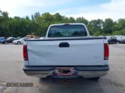 ✅ 2004 Ford F-250 XL • VIN: 3FTNX21L94MA02841 • Lot: 43106669. Wystawiony na IAAI z przebiegiem 117 109 mil. Bezpłatny archiwum sprzedaży aukcyjnych z USA i szczegółowy raport historii pojazdu na DreamBid. Zdjęcie 16.